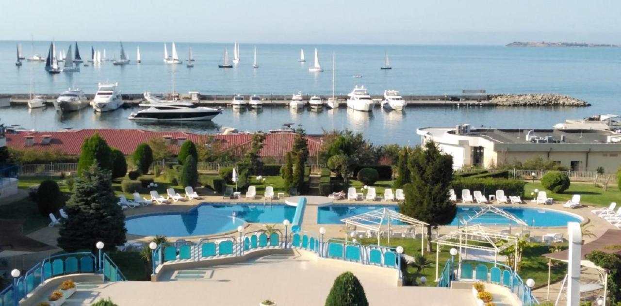 Hotel Riviera Complex 6 Sveti Vlas Exterior foto